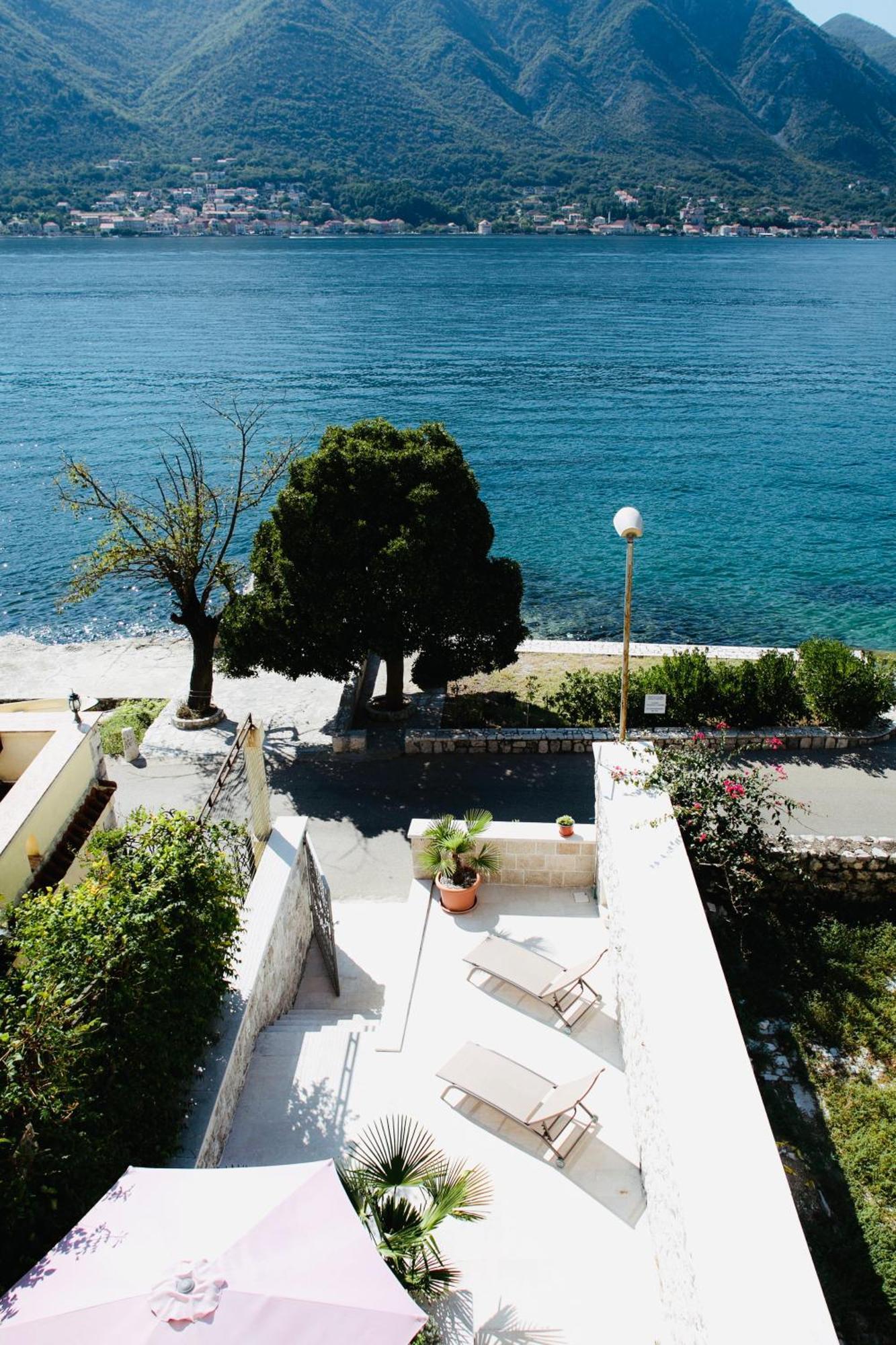Three Dots By Todorovic Family * Kotor